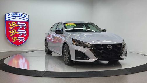 2023 Nissan Altima SR VC-Turbo FWD