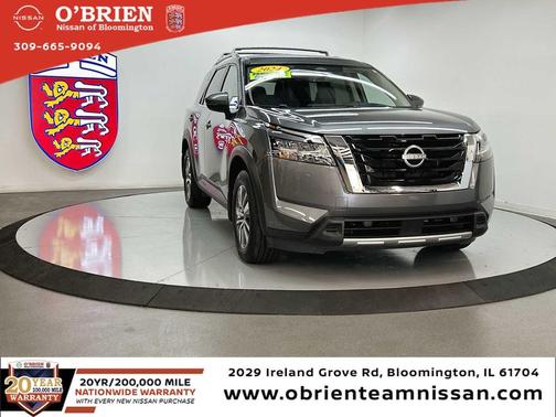 2024 Nissan Pathfinder SL FWD