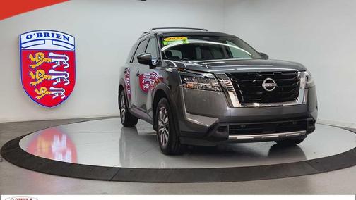 2024 Nissan Pathfinder SL FWD
