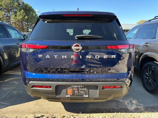 2025 Nissan Pathfinder SV 4WD