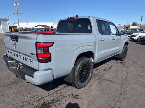 Boulder Gray Pearl 2026 Nissan Frontier SV