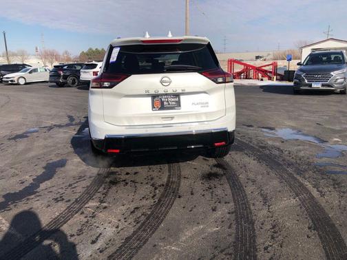 2026 Nissan Rogue Platinum