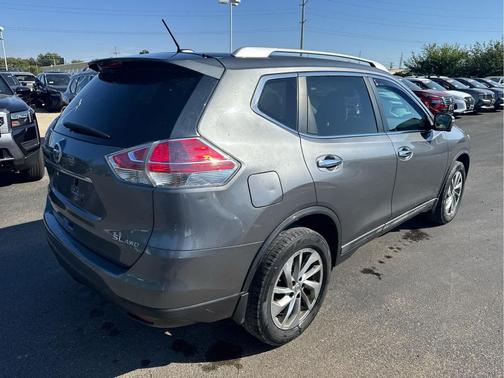 2015 Nissan Rogue SL