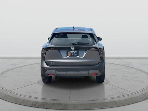 Gun Metallic 2026 Nissan Kicks S