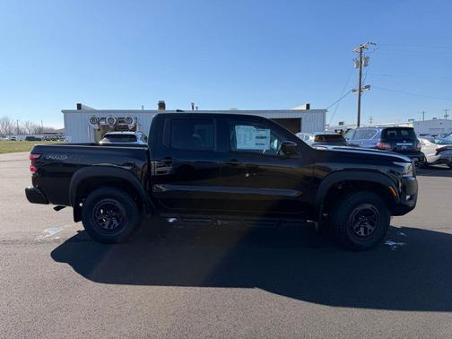 Super Black 2026 Nissan Frontier PRO-4X