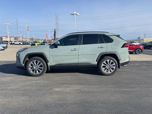 2023 Toyota RAV4 XLE Premium