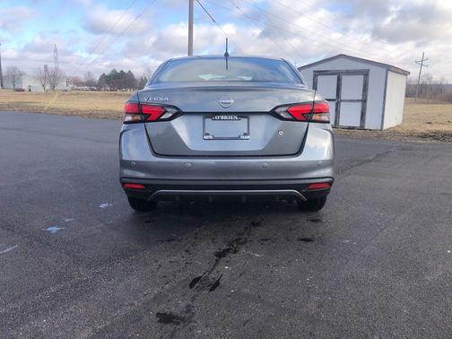 2025 Nissan Versa 1.6 S