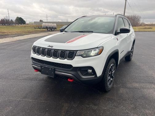 2024 Jeep Compass Trailhawk
