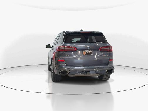 Arctic Gray Metallic 2020 BMW X5 M50i
