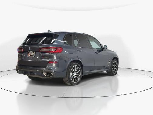 Arctic Gray Metallic 2020 BMW X5 M50i