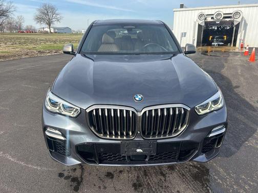 2020 BMW X5 M50i