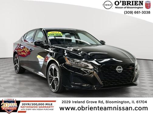 Super Black 2023 Nissan Altima SR Intelligent AWD