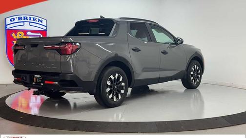 2025 Hyundai SANTA CRUZ SEL Activity