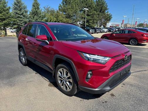 2022 Toyota RAV4 XLE Premium