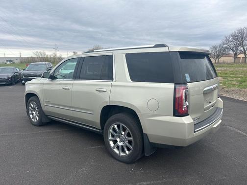 Sparkling Silver Metallic 2016 GMC Yukon Denali