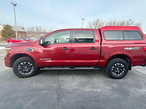 2017 Nissan Titan PRO-4X