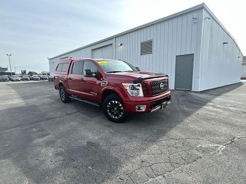 2017 Nissan Titan PRO-4X