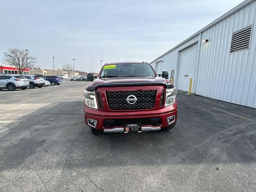 2017 Nissan Titan PRO-4X