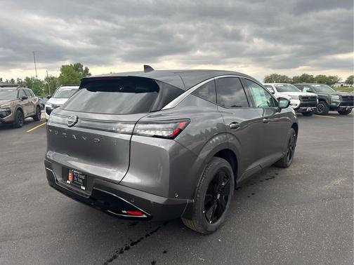 2025 Nissan Murano SV