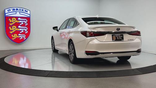 2021 Lexus ES 300h Base