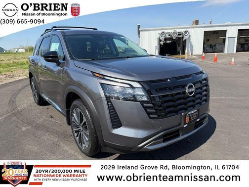 Gun Metallic 2026 Nissan Pathfinder Platinum