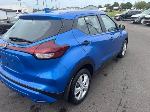 Electric Blue Metallic 2024 Nissan Kicks S