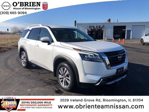 2025 Nissan Pathfinder SL 4WD