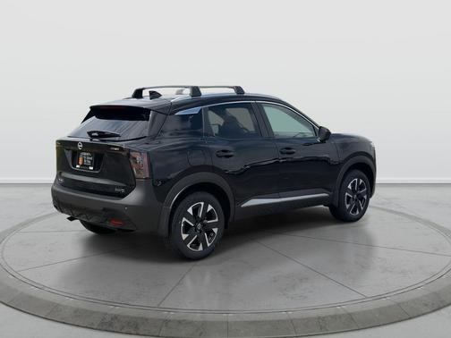 Super Black 2026 Nissan Kicks SV