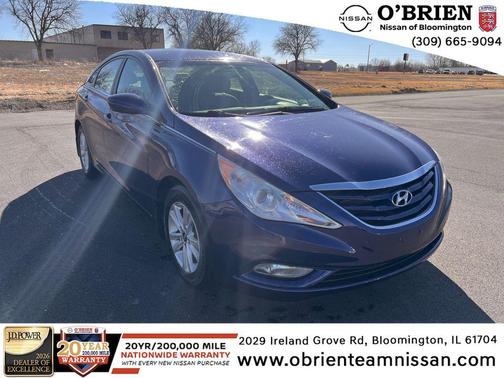 2013 Hyundai SONATA GLS