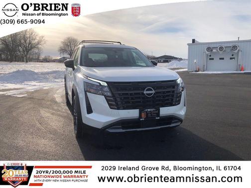 2026 Nissan Pathfinder SL