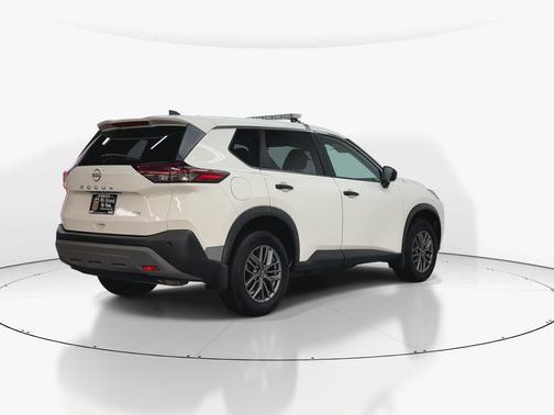 Glacier White 2022 Nissan Rogue S