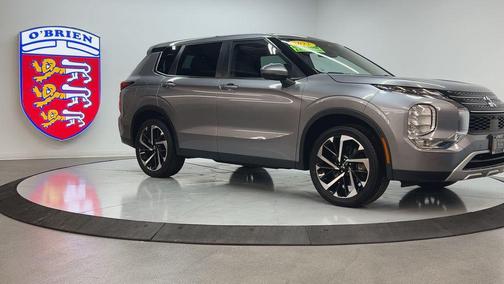 2022 Mitsubishi Outlander SE