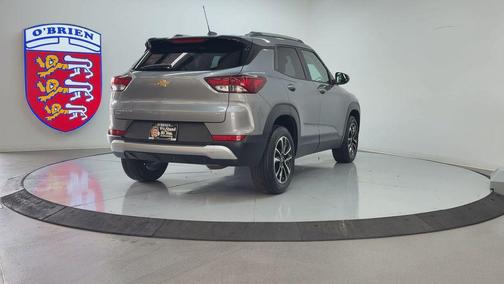 Sterling Gray Metallic 2025 Chevrolet Trailblazer LT