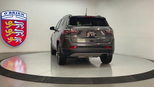 Granite Crystal Metallic Clearcoat 2022 Jeep Compass Limited