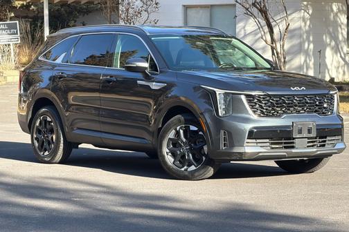 2024 Kia Sorento S