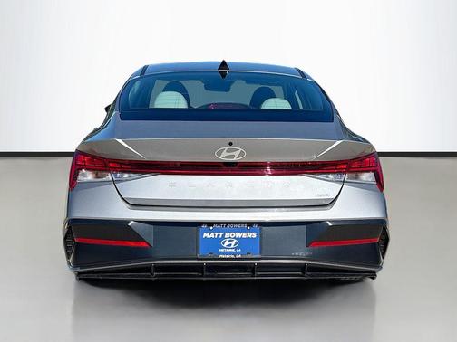 2025 Hyundai ELANTRA HEV Limited