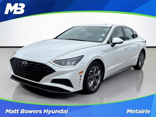 2022 Hyundai SONATA SEL