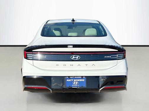 2026 Hyundai SONATA SEL