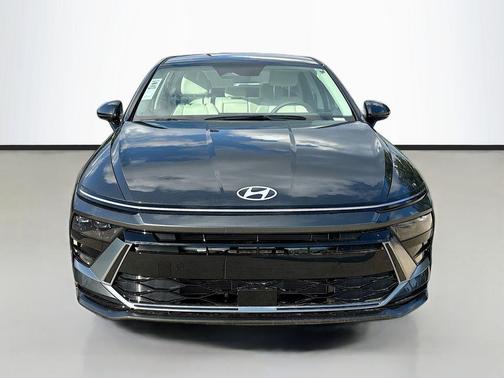2026 Hyundai SONATA SEL