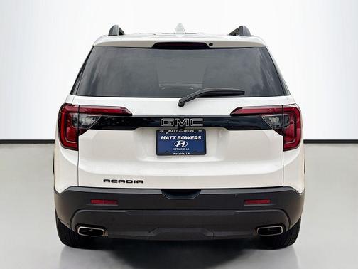 2023 GMC Acadia FWD SLE