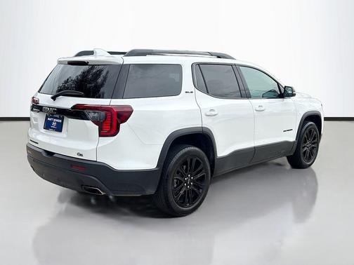 2023 GMC Acadia FWD SLE