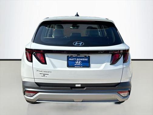 2025 Hyundai TUCSON SE