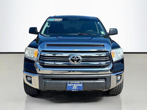 2017 Toyota Tundra SR5