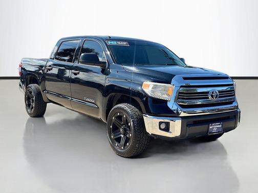 2017 Toyota Tundra SR5