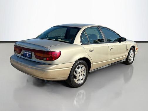 2002 Saturn SL SL2