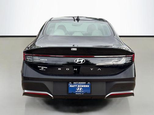 2025 Hyundai SONATA SE