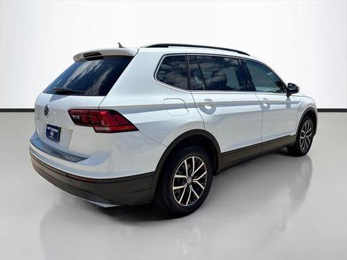 2019 Volkswagen Tiguan 2.0T SE