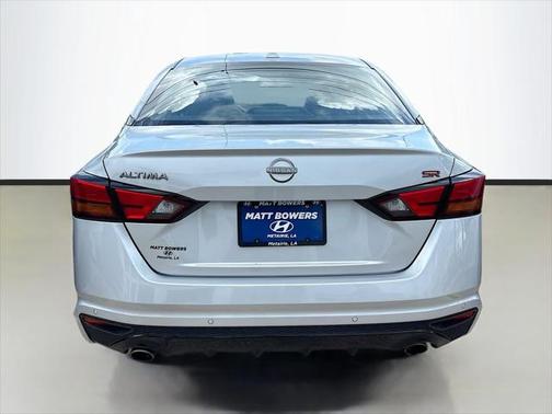 2023 Nissan Altima SR FWD