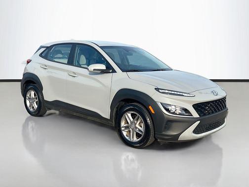 2023 Hyundai KONA SE