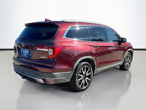 2021 Honda Pilot AWD Elite